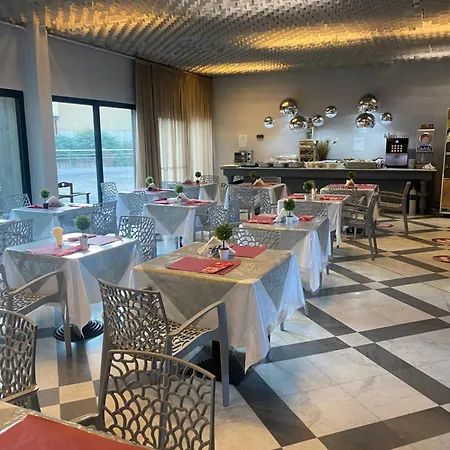 Forum 3* SantʼIlario dʼEnza