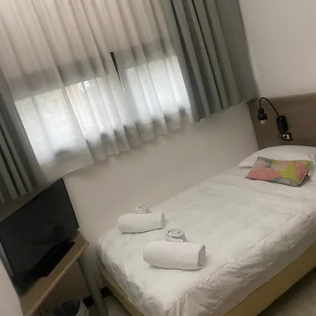 מלון Forum SantʼIlario dʼEnza