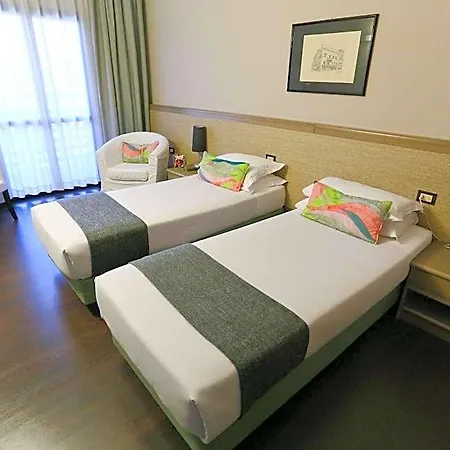 Forum Hotel 3*