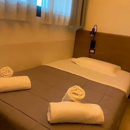 Hotel Forum SantʼIlario dʼEnza