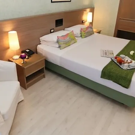 Forum 3* SantʼIlario dʼEnza