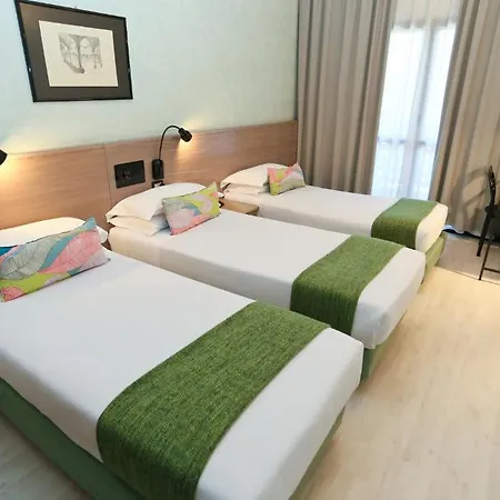 Hotel Forum 3*