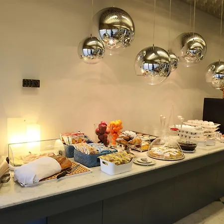 Forum Hotel 3*