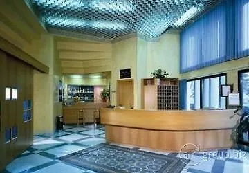 Otel Forum 3*